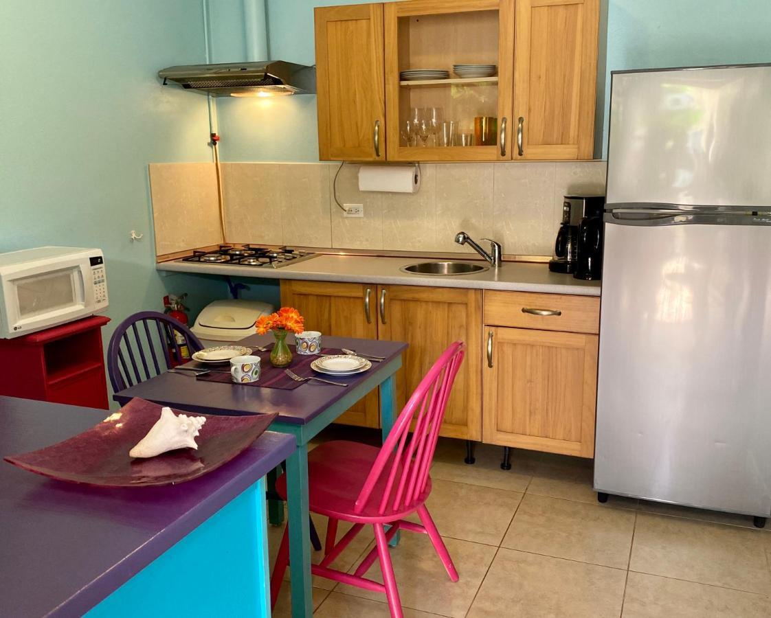 Little Paradise Aruba Vacation Apartments شاطئ بالم المظهر الخارجي الصورة