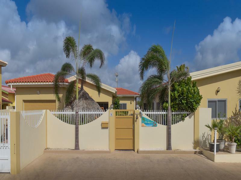 Little Paradise Aruba Vacation Apartments شاطئ بالم المظهر الخارجي الصورة