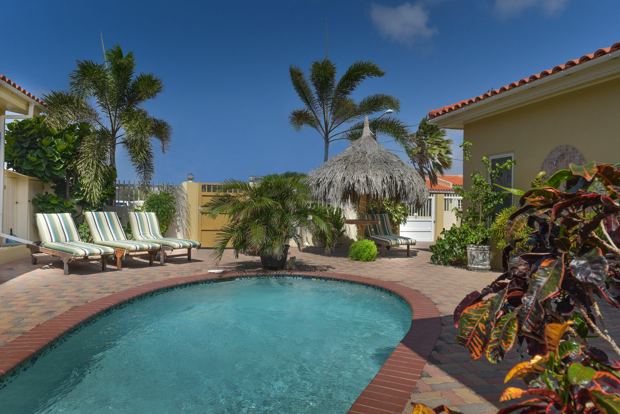 Little Paradise Aruba Vacation Apartments شاطئ بالم المظهر الخارجي الصورة