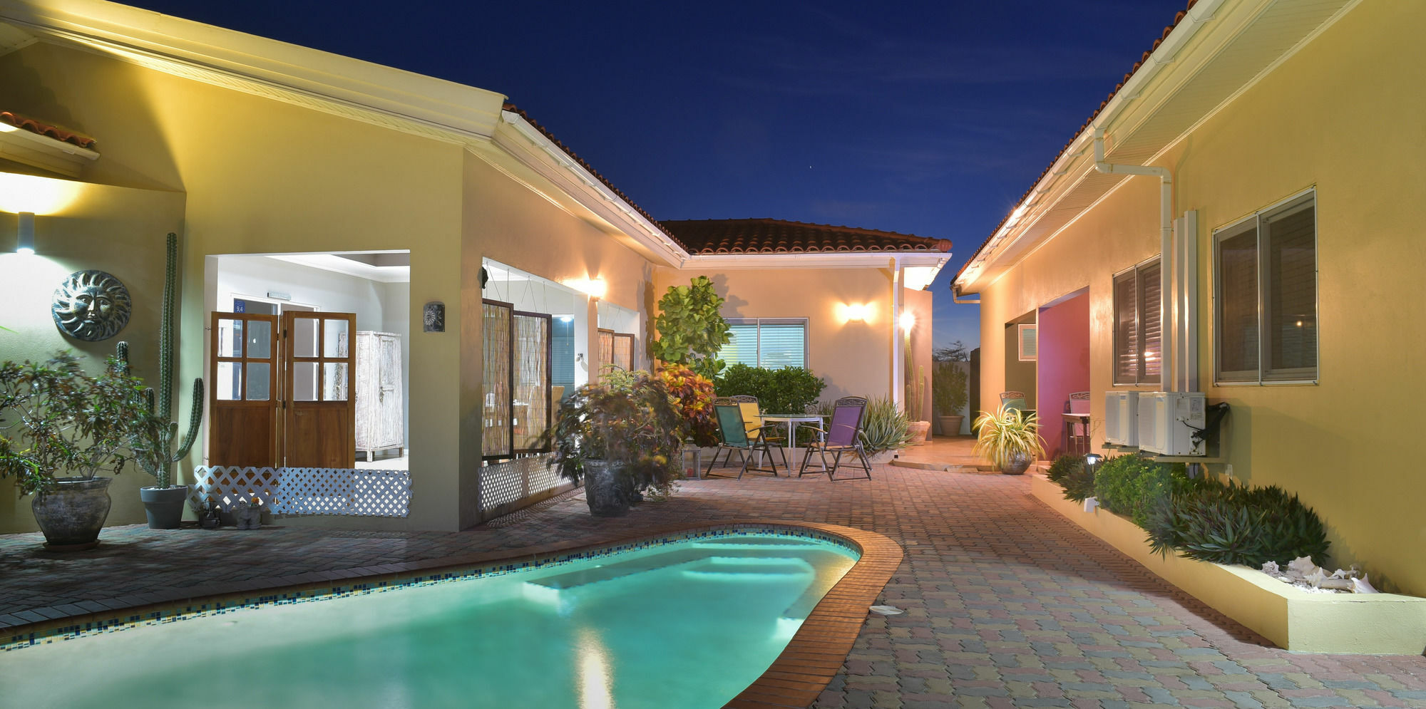 Little Paradise Aruba Vacation Apartments شاطئ بالم المظهر الخارجي الصورة
