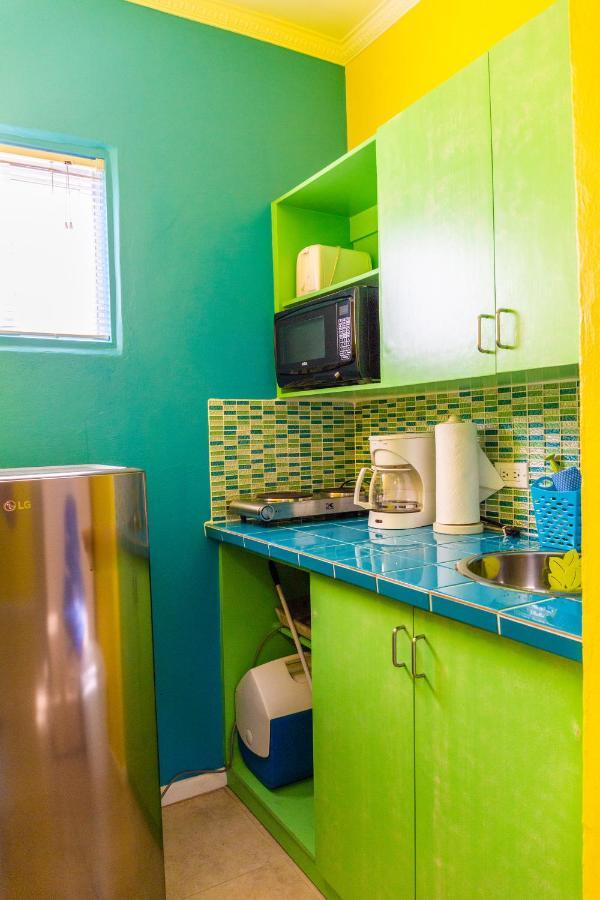 Little Paradise Aruba Vacation Apartments شاطئ بالم المظهر الخارجي الصورة